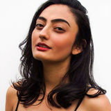 Dependable House sitter, pet sitter, babysitter avaiable. Female actor living on long island. Avaiable in NYC and Long Island