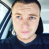 Hello! My name is William Johnson Davis and I am offering my service to make some money to pay bills.