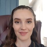 I'm KyLee! An experienced house sitter with lots of pet experience