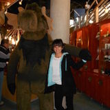 Im a responsable, honest and outgoing girl who loves childrens and play with them