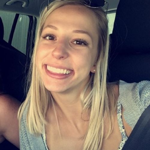 Canadian Nanny Provider Stephanie D's Profile Picture