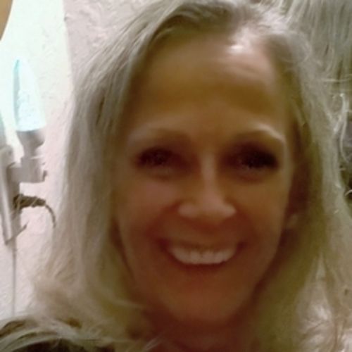 Housekeeper Provider Christle McIntyre's Profile Picture