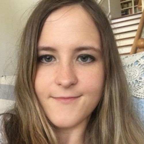 House Sitter Provider Lillie Powell's Profile Picture