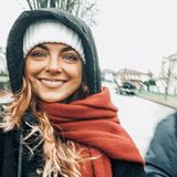 Australian nanny ready to help care for your little ones