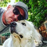 Available: Hardworking House and Pet Sitter new to Alamogordo, New Mexico. Professional Dog walker with over 500 5/5 reviews.