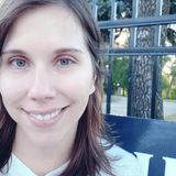 Full time and part time nanny available in Winnipeg
