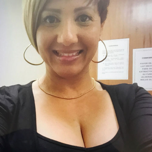 Housekeeper Provider Eva J's Profile Picture