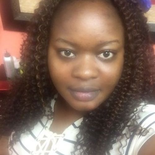 Housekeeper Provider Madinatou Kabore's Profile Picture