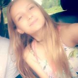 Hi Im kortnie and Im 13 years old. I have taken great love and care of many pets and I am hoping to do the same with yours.