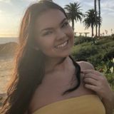 Looking to house/dog sit!