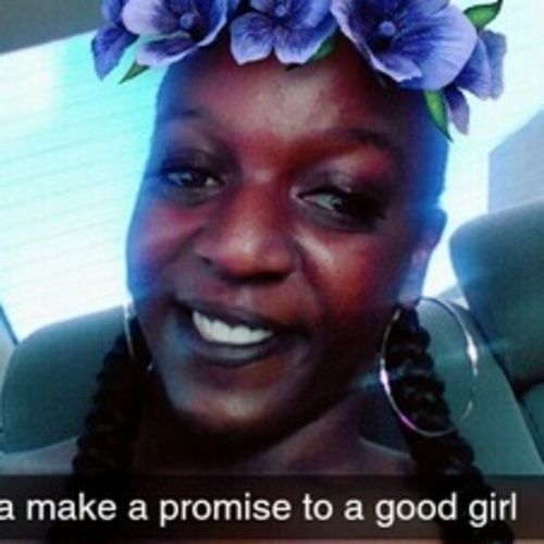 House Sitter Provider Teasia W's Profile Picture