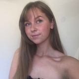 Hi! My name is Elizabeth and Ive cared for a wide array of pets. Anything from dogs and cats to hermit crabs and turtles.