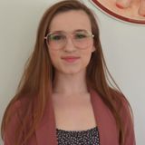 Experienced babysitter looking for work