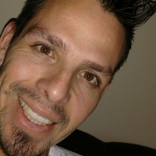 Housekeeper Provider Moises L's Profile Picture