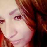 I clean houses and apartments trustworthy and loyal person also i have experience 20 years