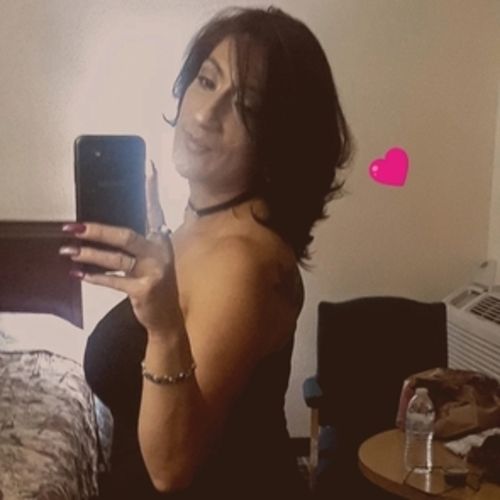 Housekeeper Provider Elvia A's Profile Picture