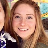 Hi Im Abby, A pet sitter to keep your furry friends company.