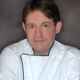 Chef that has US and International experience that is a culinary chameleon