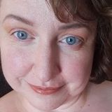 Gentle, experienced and caring rescue volunteer and pet owner looking for pet sitting opportunities.