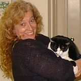 Capable Pet Sitter in Weaverville