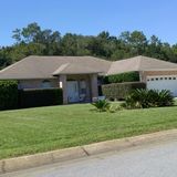 I need a Well Trained Housekeeper in Pensacola