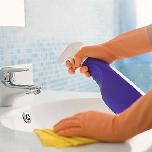 Housekeeper Provider Christian Wilson's Profile Picture
