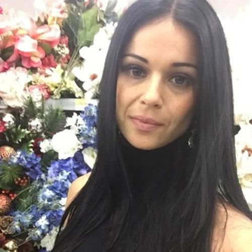 House Sitter Provider Bex H's Profile Picture