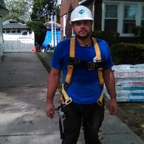Roofer Provider Manny C's Profile Picture