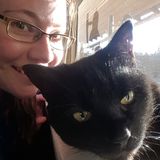 Animal lover who works with mammals, birds, reptiles, and amphibians on a daily basis!