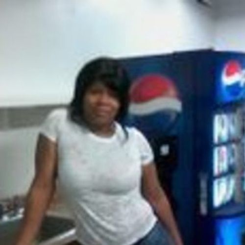Housekeeper Provider Elley C's Profile Picture