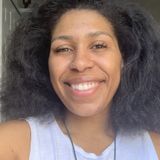 Hi my name is Zalina & I am a Nanny/Sitter from California :) I am moving to North Vancouver at the end of August '19