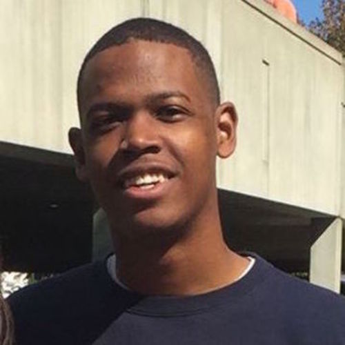 House Sitter Provider Andrew Topps's Profile Picture
