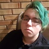 Experienced animal lover willing to help out