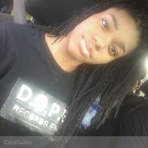 Pet Care Provider Desiree V's Profile Picture
