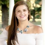 Babysitter Offered in Quincy