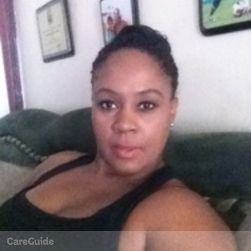 Canadian Nanny Provider Laura K's Profile Picture