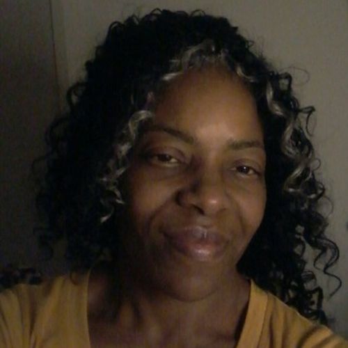 House Sitter Provider Mira Fitzpatrick's Profile Picture