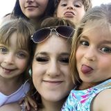 Experienced Babysitter - Great with kids!