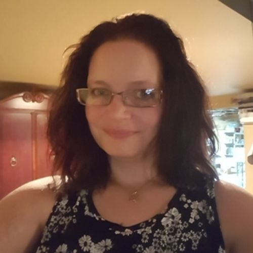 Canadian Nanny Provider Carrie M's Profile Picture
