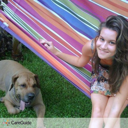 Pet Care Provider Luisa F's Profile Picture