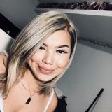 Im yomaris 18 years of age. Fun and outgoing. I work with all kids of age! Able to work every single day!