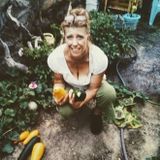Vetrenarian Technician Assistant experienced in pet care needs. Located in El Paso, Tx.
