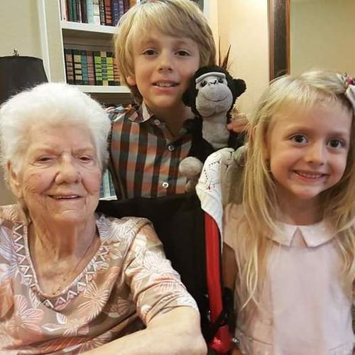Elder Care Job Saundra E's Profile Picture
