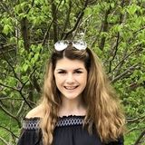 Looking to babysit kids :)