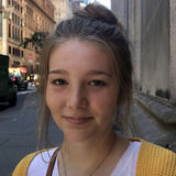 Hi, I'm Hannah! I am an energetic and experienced pet care provider!