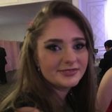 Im a early childhood assistant looking for a job at a daycare