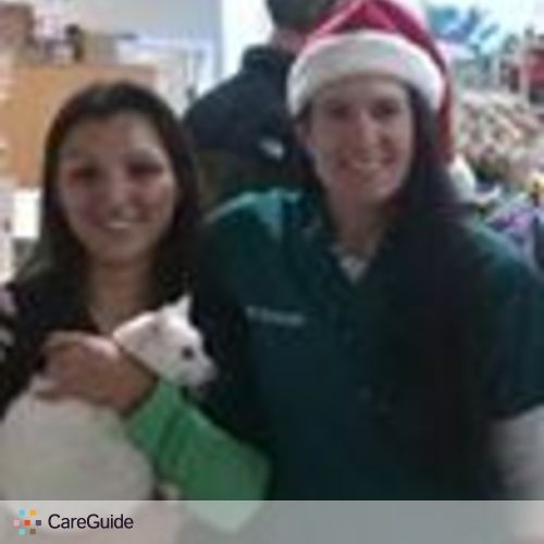 Pet Care Provider Elizabeth Perez's Profile Picture