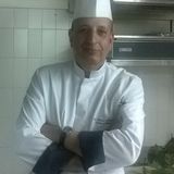 A talented well organized certified cdc with over 20 years experience in hotels & restaurants kitchens who offers health mea