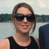 Babysitter Offered in Warren