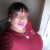 Nanny/Sitter looking job